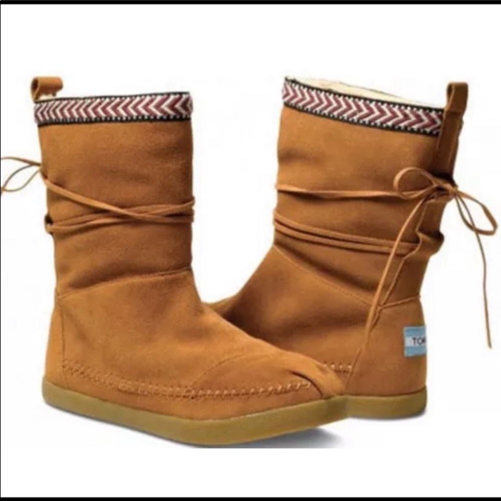 Toms Nepal Boots